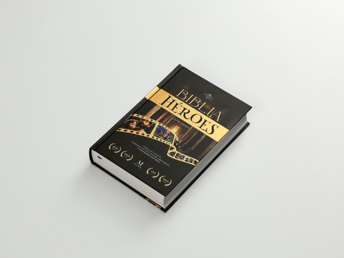 BIBLIA RVR60 BIBLIA RVR063C LG 12P 15 X 22 HÉROES TAPA DURA NEGRA