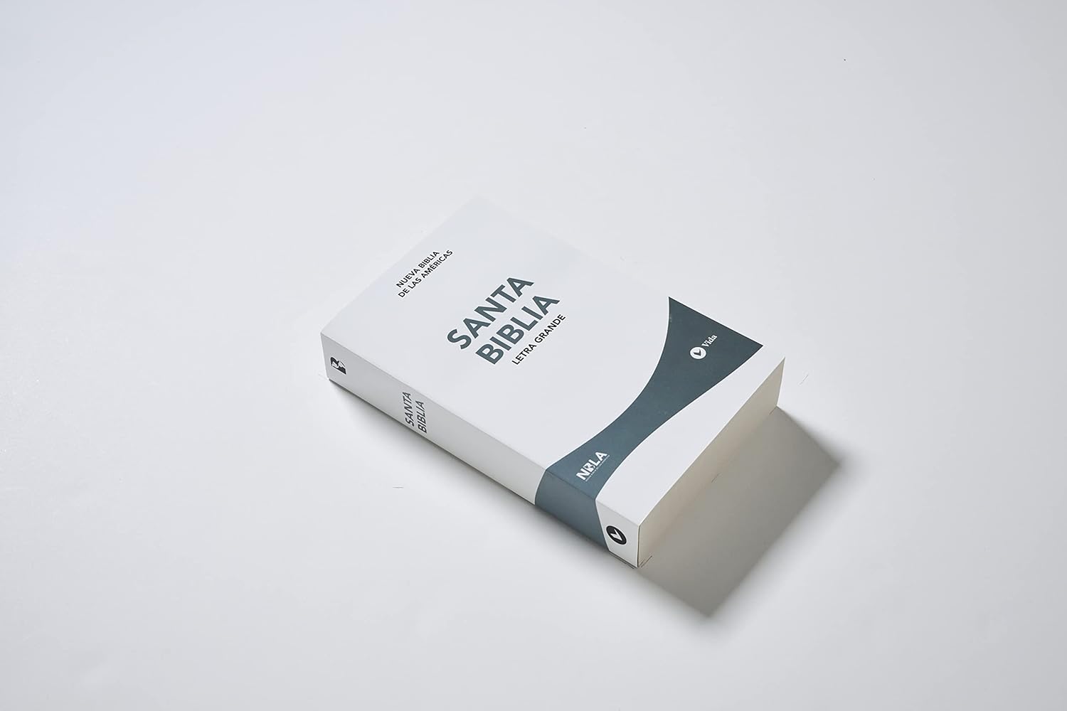 Biblia Nueva Biblia De Las Américas (NBLA) Económica, Letra 10 Pt, 14×21, Tapa Rústica