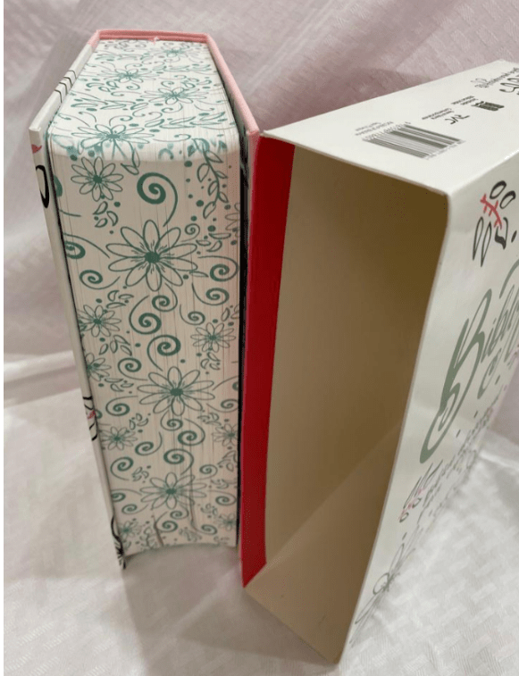 Biblia Devocional BibliArte · Reina Valera Contemporánea · Letra grande 12 puntos · Tapa Dura Revestida en Tela Rosa y Blanco + Bolso de regalo para transportarla