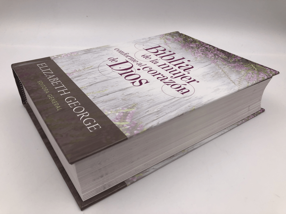Biblia Estudio De La Mujer Conforme Al Corazón De Dios Tapa dura