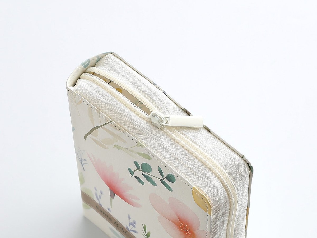 Biblia Reina Valera 1960 045Czti L 10P 11X16Cm Pjr Cp Victoria Flores Sobre Blanco