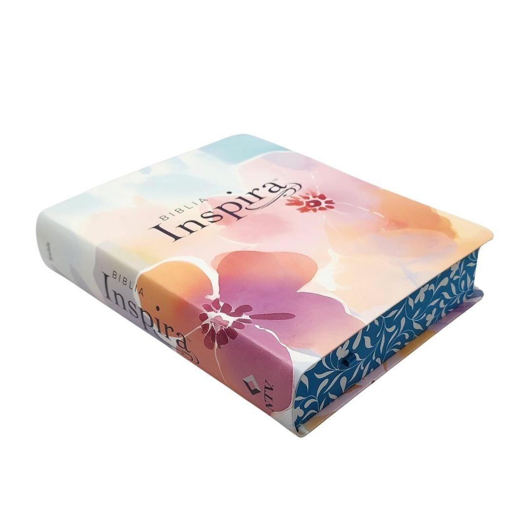 Biblia Inspira Nueva Traducción Viviente – Flores, Letra 8pt, 16x21 cm