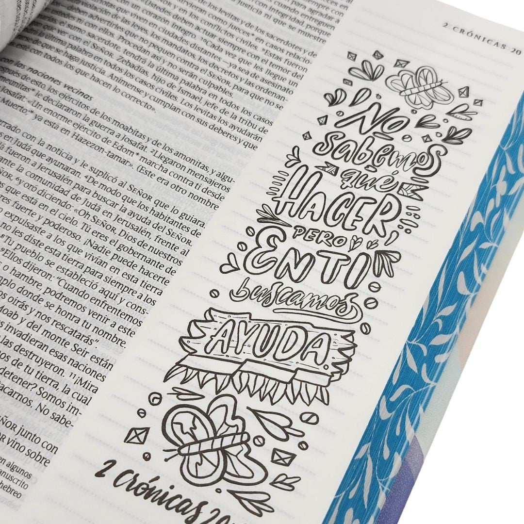 Biblia Inspira Nueva Traducción Viviente – Flores, Letra 8pt, 16x21 cm