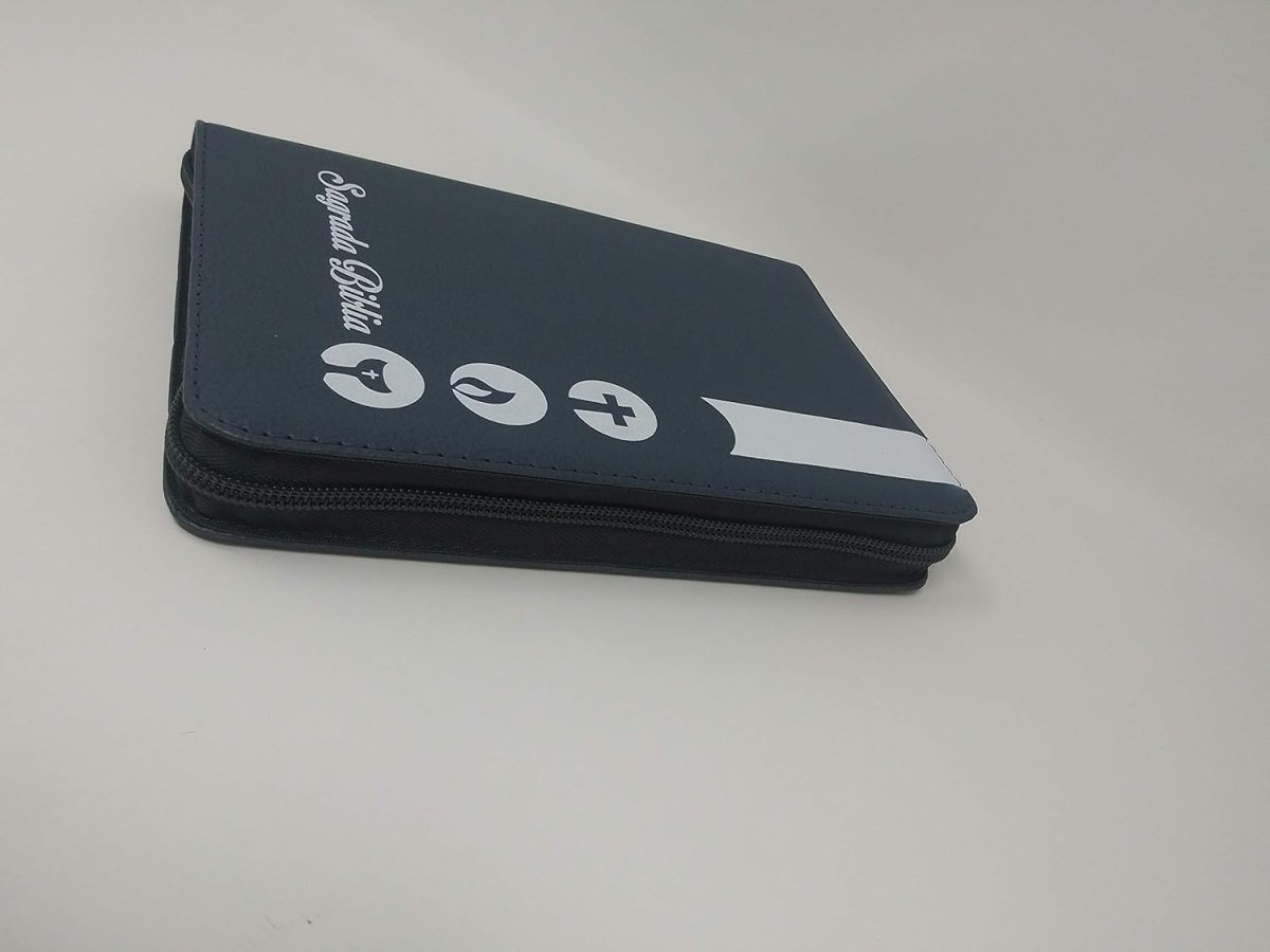 Biblia Dios Habla Hoy (con Deuterocanónicos)  – 055DK – Letra 10 pts – 13,5x19,5 cm – Cierre – Gris