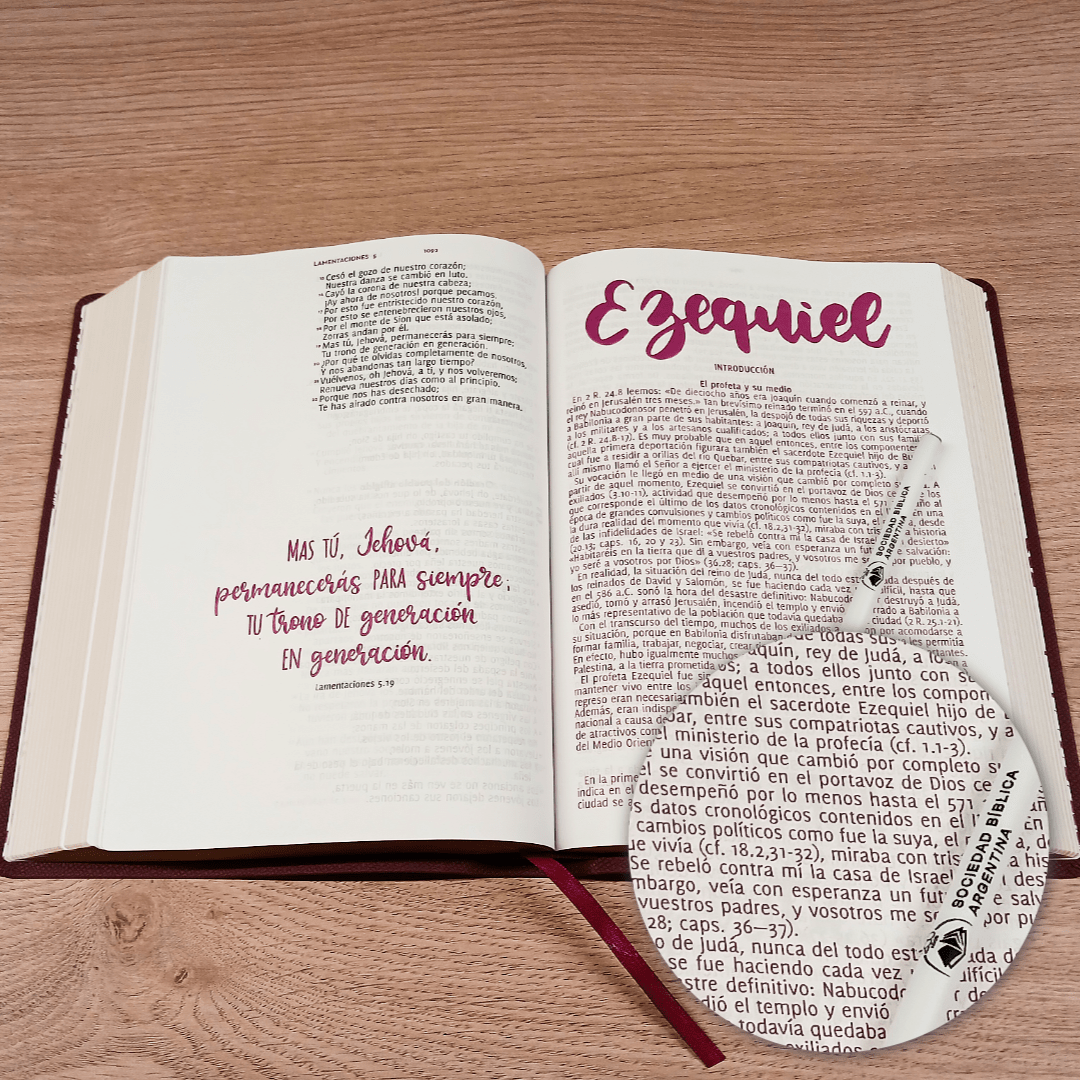 Biblia Reina Valera 1960 Letra Gigante Palabras de Jesús en Rojo Adoro Tapa Blanda