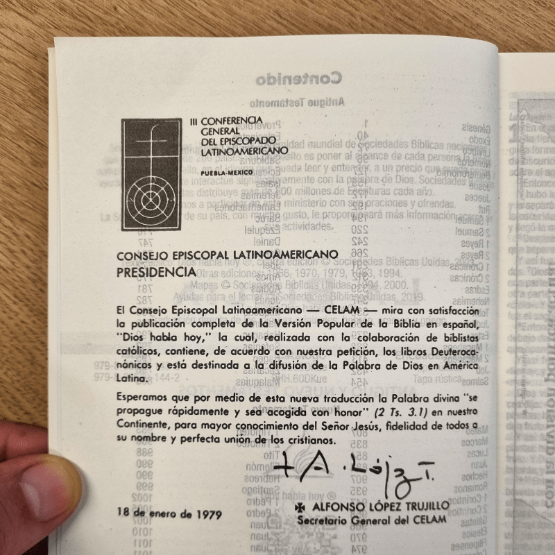 Biblia Dios Habla Hoy con DEUTEROCANÓNICOS  económica – Tapa Cartulina Multicolor, 14 x 21 cm, Letra 9 Puntos