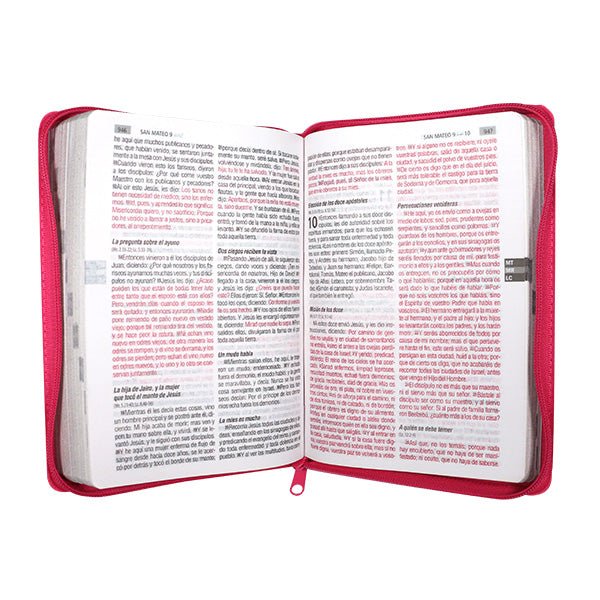 Biblia Reina Valera 1960 – Tapa Imitación Piel Rosa, con Cierre, Palabras de Jesús en Rojo, 14 x 21 cm, Letra 12 Puntos