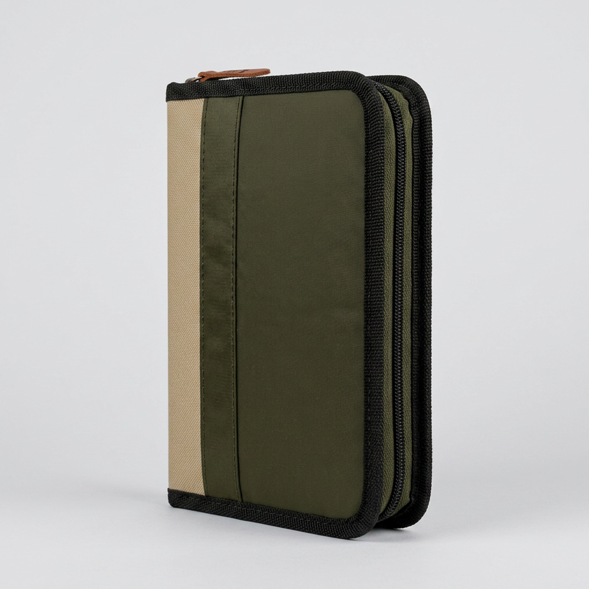 Funda para Biblia Tamaño Mediano - Dos Tonos Verde/Arena