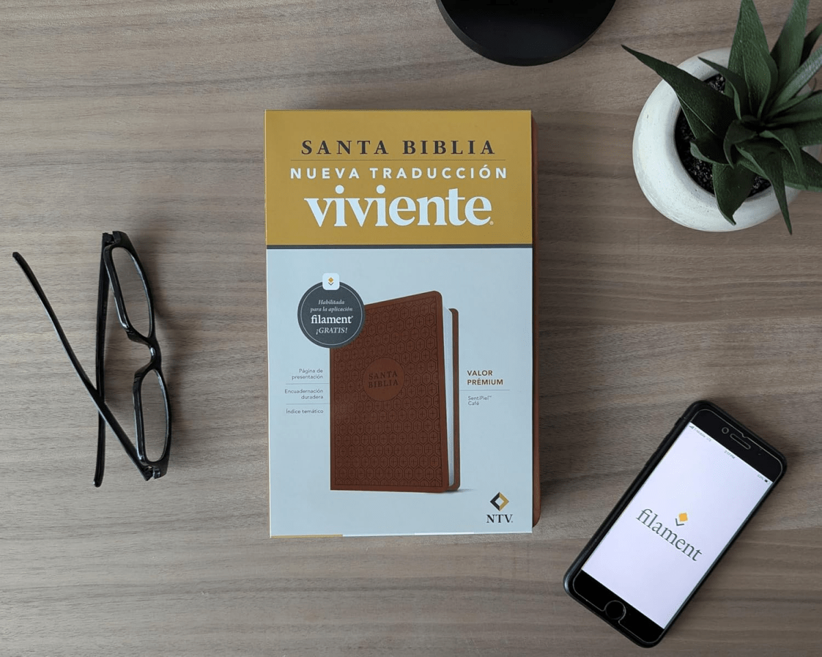Biblia Nueva Traducción Viviente (NTV), Letra 8,25 Pt, 13,5×21,5, Con Filament, Tapa PU, Marrón